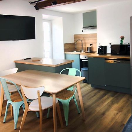 Caoubere Apartment Bagneres-de-Bigorre Bagian luar foto