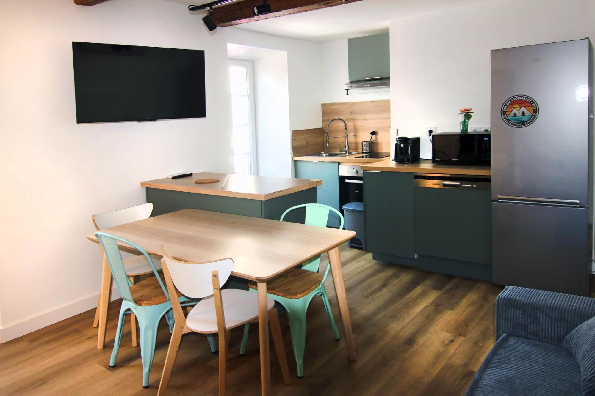 Caoubere Apartment Bagneres-de-Bigorre Bagian luar foto